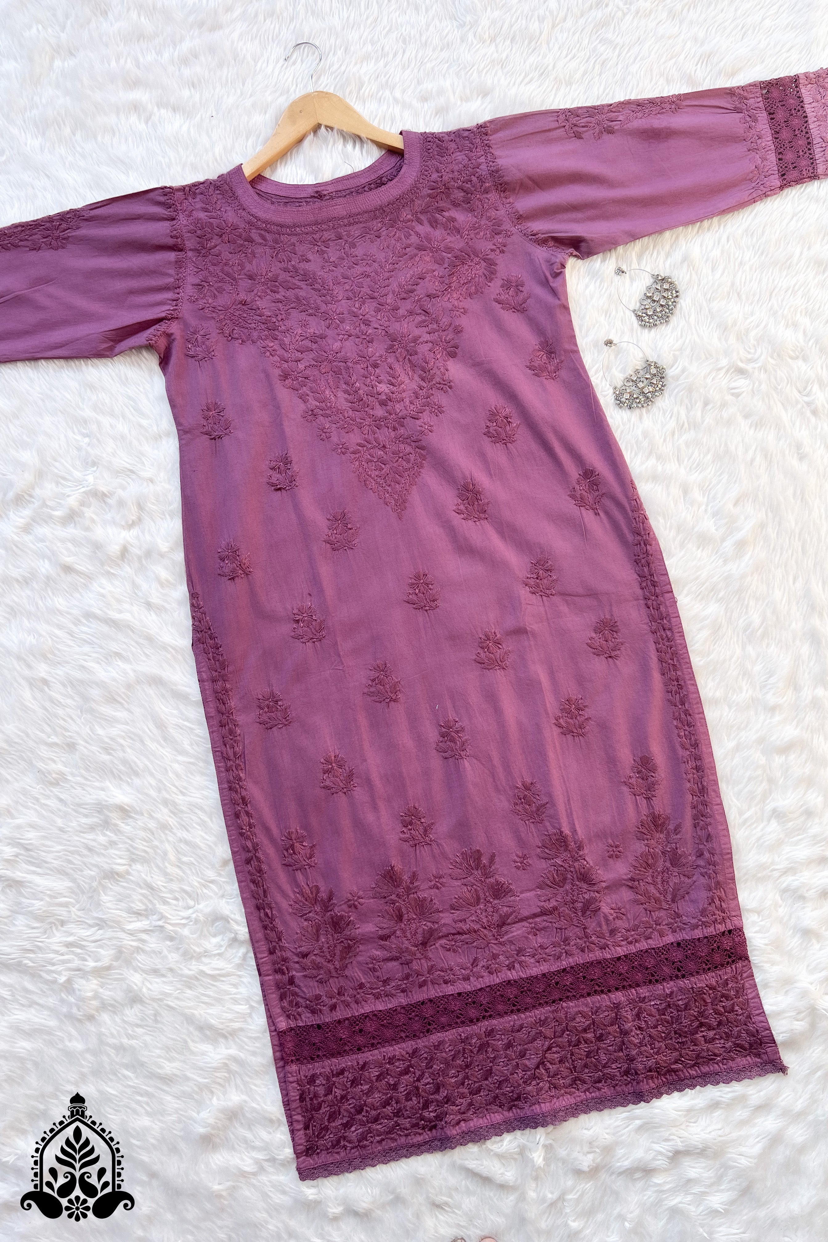 Rooh Chikankari Cotton Lace Straight Kurta