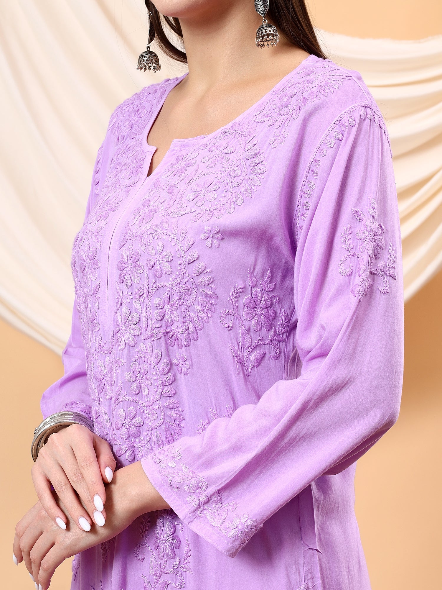 Heer Chikankari Modal Straight Kurta