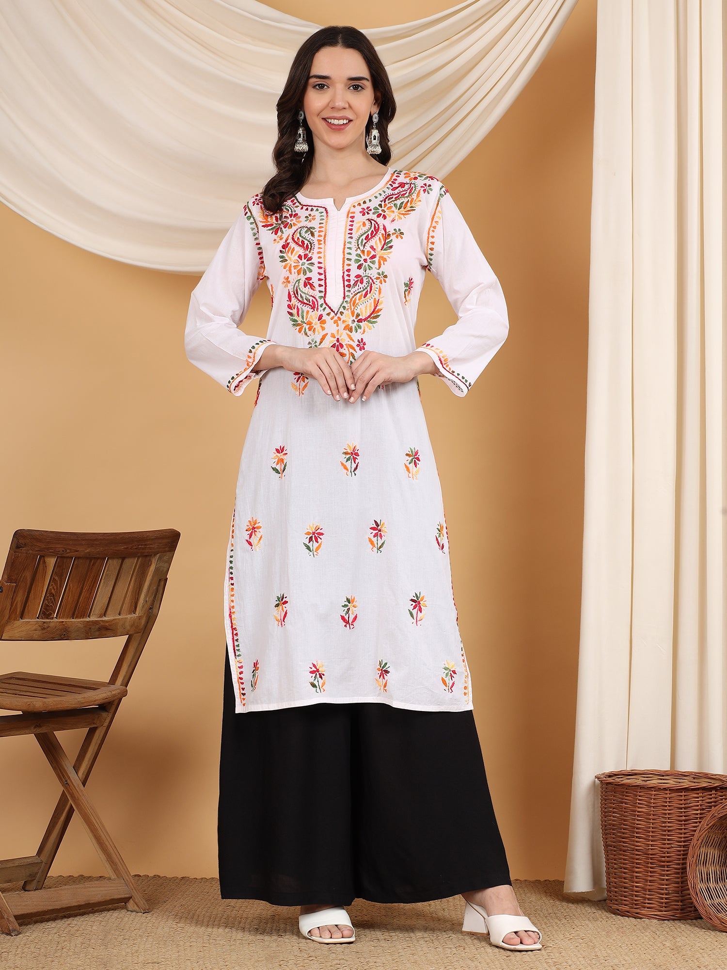 Isha Chikankari White Multi Cotton Straight Kurta