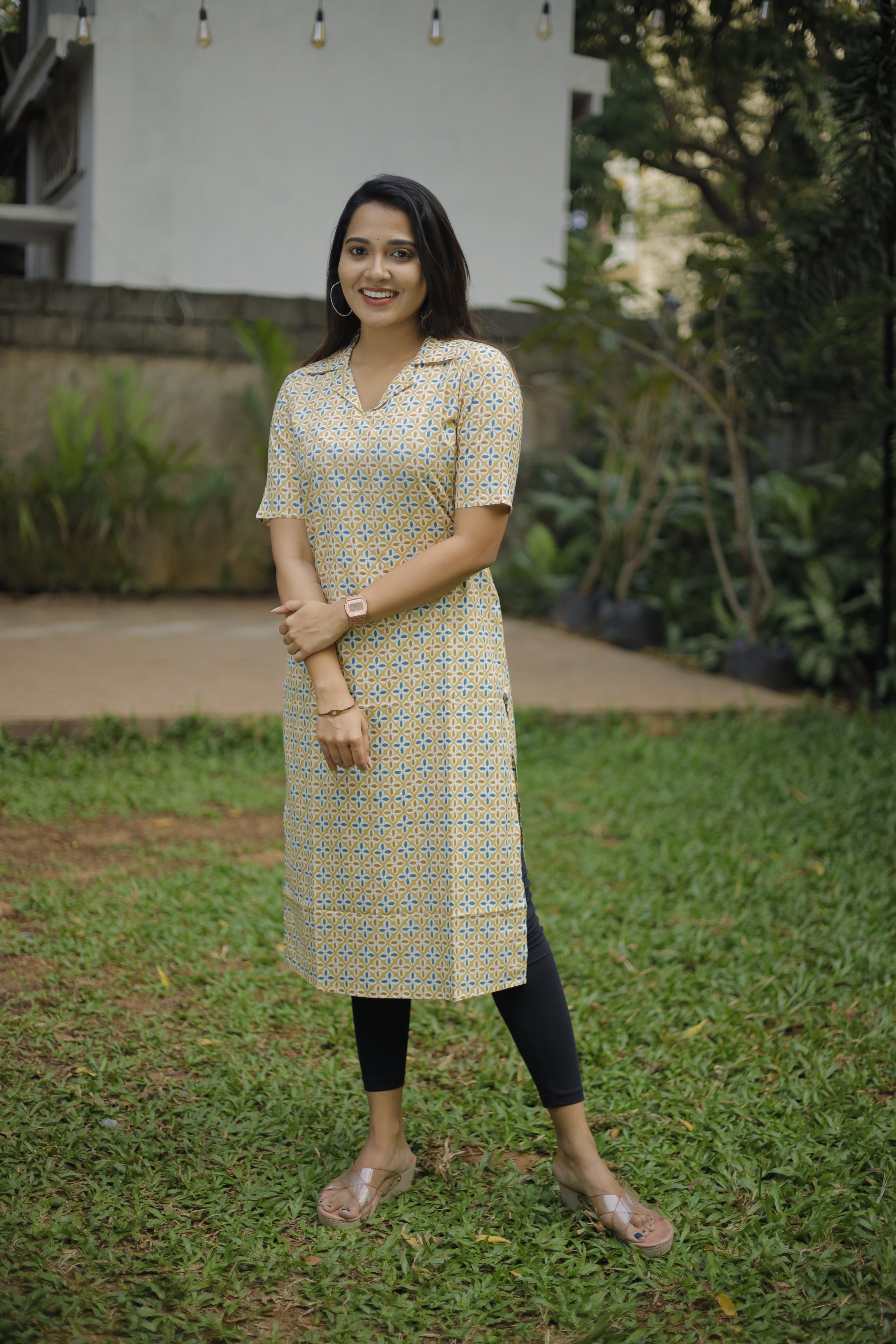 floral motif printed cotton kurti in yellow and blue