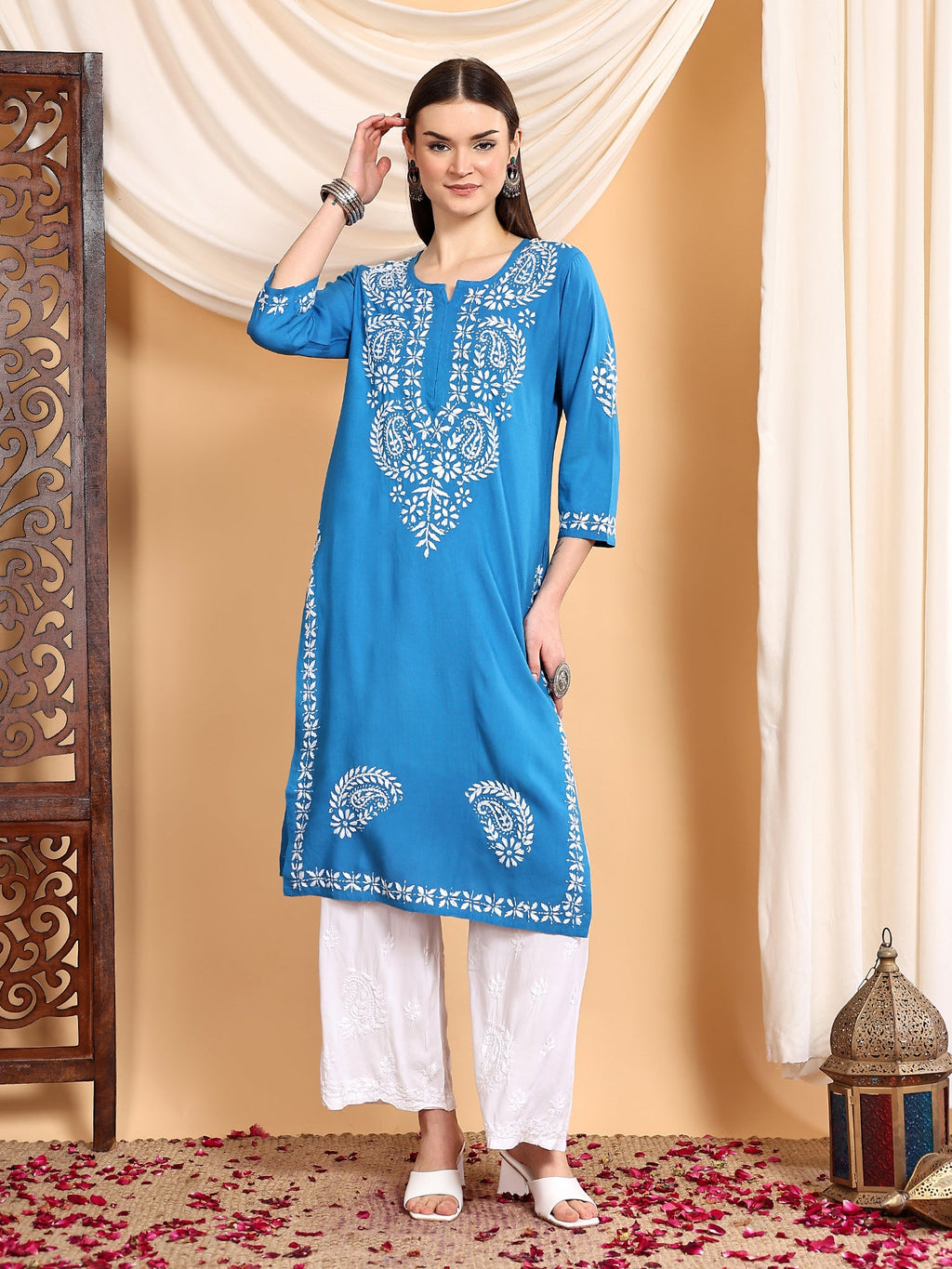 Shifa Chikankari Minimal Rayon Straight Kurta