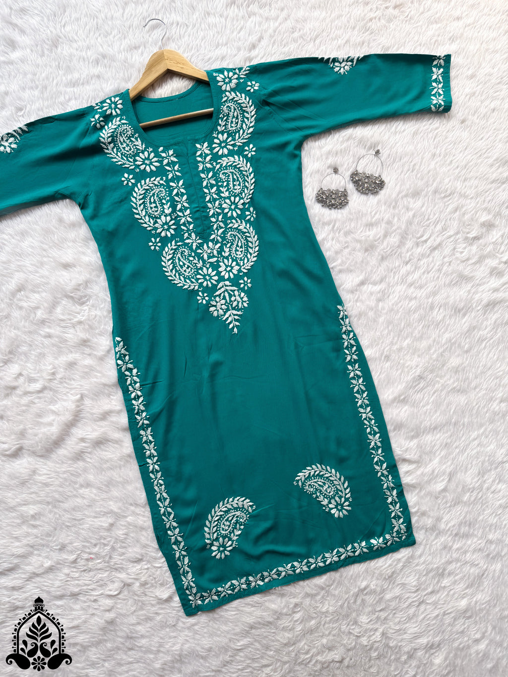 Shifa Chikankari Minimal Rayon Straight Kurta