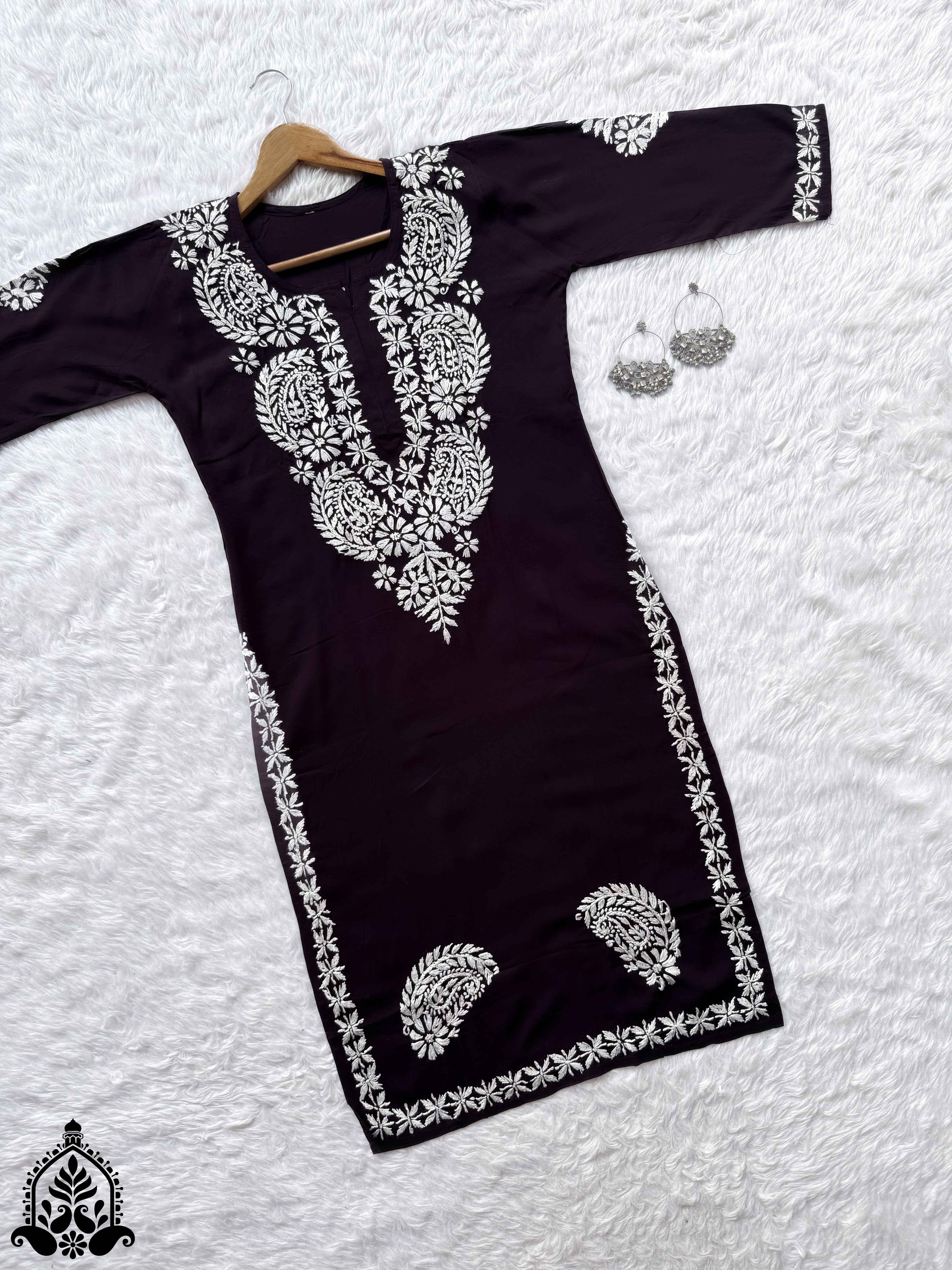 Shifa Chikankari Minimal Rayon Straight Kurta